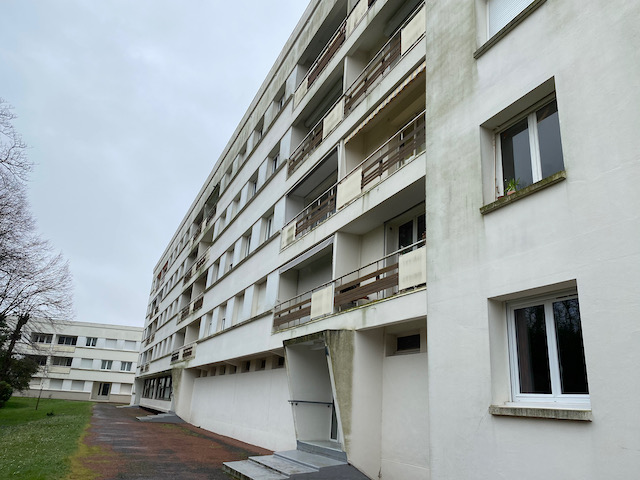 Vue des deux bâtiments